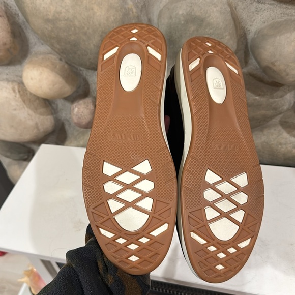 Stacy Adam’s COOPER Plain Toe Chelsea Boot - Picture 4 of 8